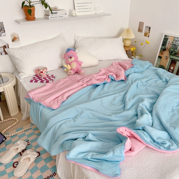 91家纺网 家纺一手货源 找家纺 星期八 2022新款马卡龙针织棉大豆夏被 粉蓝