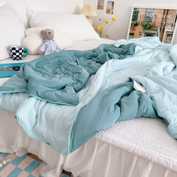 91家纺网 家纺一手货源 找家纺 星期八 2022新款马卡龙针织棉大豆夏被 深豆绿浅豆绿