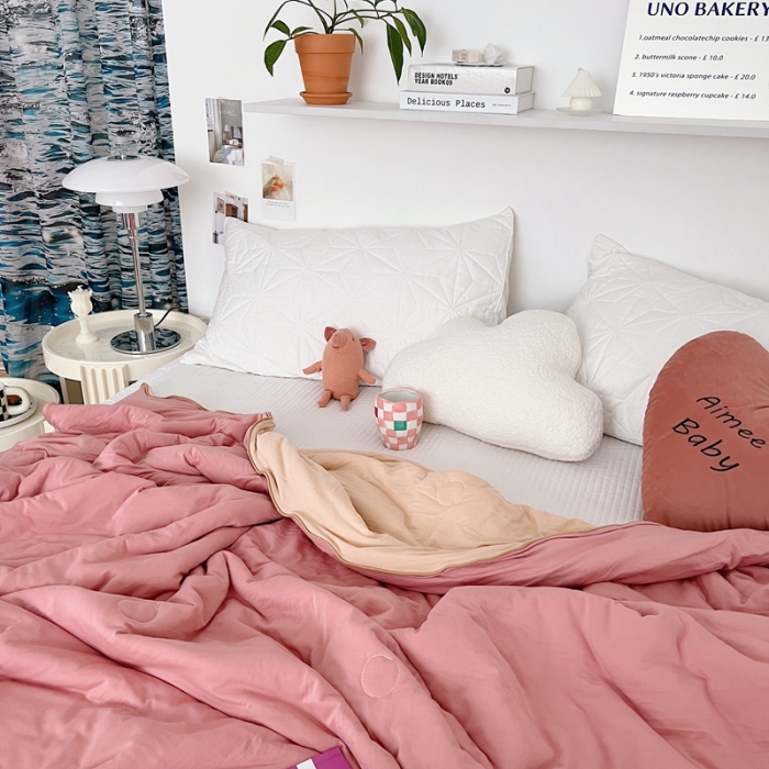 91家纺网 家纺一手货源 找家纺 星期八 2022新款马卡龙针织棉大豆夏被 深粉浅粉