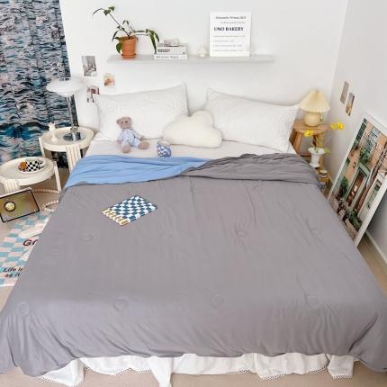 91家纺网 家纺一手货源 找家纺 星期八 2022新款马卡龙针织棉大豆夏被 深灰天蓝