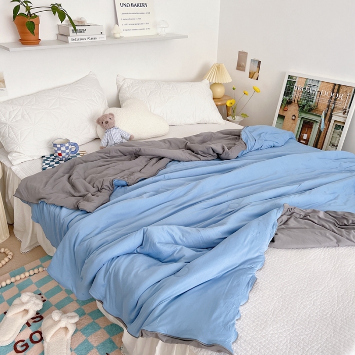 91家纺网 家纺一手货源 找家纺 星期八 2022新款马卡龙针织棉大豆夏被 深灰天蓝