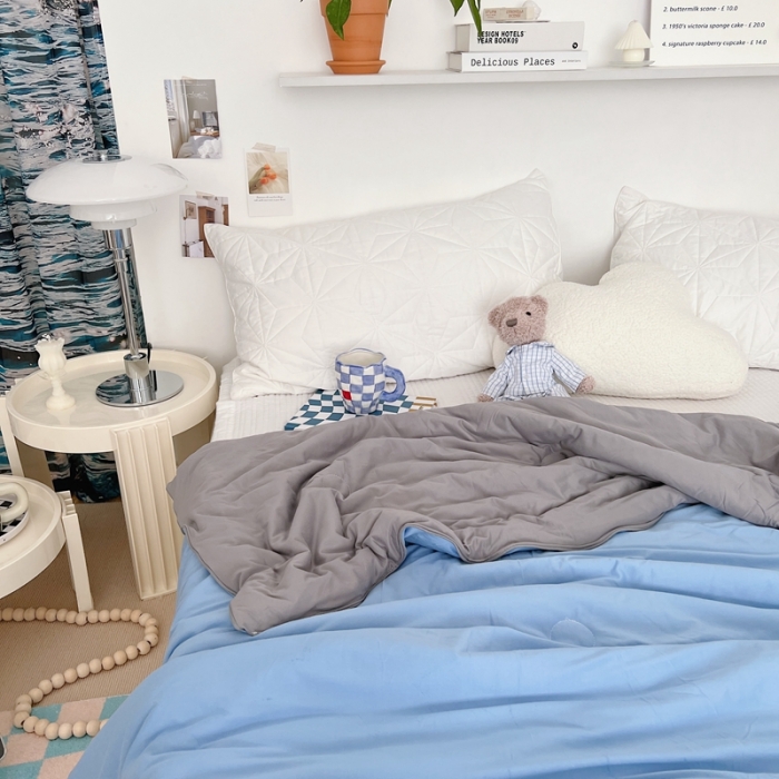 91家纺网 家纺一手货源 找家纺 星期八 2022新款马卡龙针织棉大豆夏被 深灰天蓝