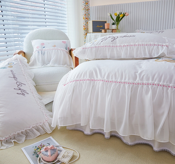 91家纺网 家纺一手货源 找家纺 亲亲公主 新款全棉公主风韩版四件套-温馨时光 白色