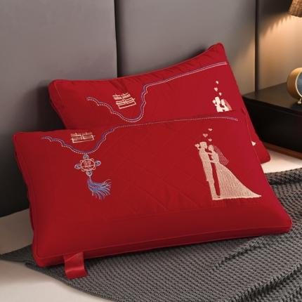 91家纺网 家纺一手货源 找家纺 （总）仁宇枕业 2022新款全棉婚庆喜庆羽丝绒枕头