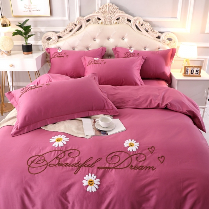 91家纺网 家纺一手货源 找家纺 （总）2024新款全棉13372雏菊毛巾绣绣花四件套纯棉刺绣