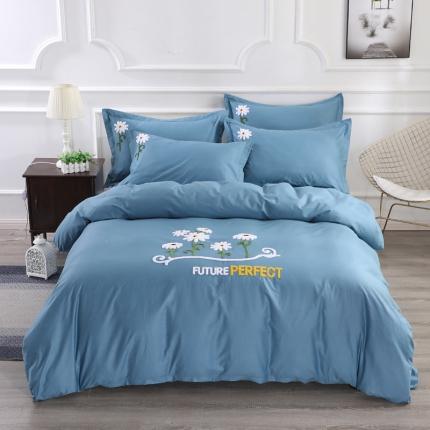 91家纺网 家纺一手货源 找家纺 2022晶缦全棉13372纯色毛巾绣绣花四件套 夏花绽放湖蓝