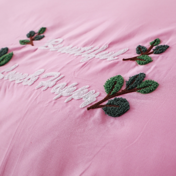 91家纺网 家纺一手货源 找家纺 （总）2024新款全棉13372纯色毛巾绣绣花四件套纯棉刺绣