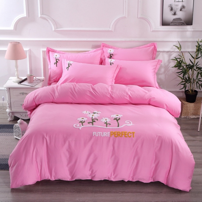 91家纺网 家纺一手货源 找家纺 2022晶缦全棉13372纯色毛巾绣绣花四件套 夏花绽放粉色