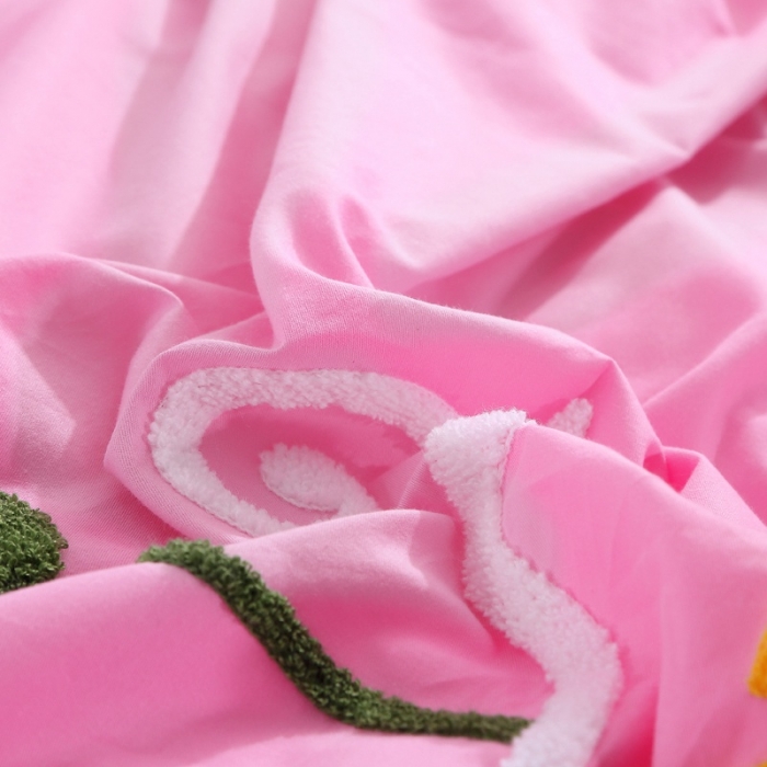 91家纺网 家纺一手货源 找家纺 2022晶缦全棉13372纯色毛巾绣绣花四件套 夏花绽放粉色