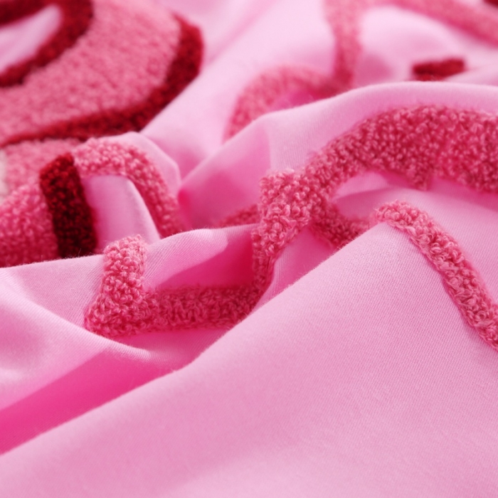 91家纺网 家纺一手货源 找家纺 2022晶缦全棉13372纯色毛巾绣绣花四件套 幸福烈鸟粉