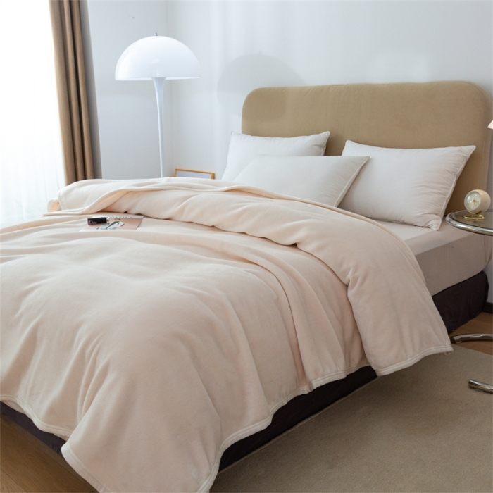 91家纺网 家纺一手货源 找家纺 （总）兰紫橙家纺 2025新款纯色云貂绒360克包边毛毯