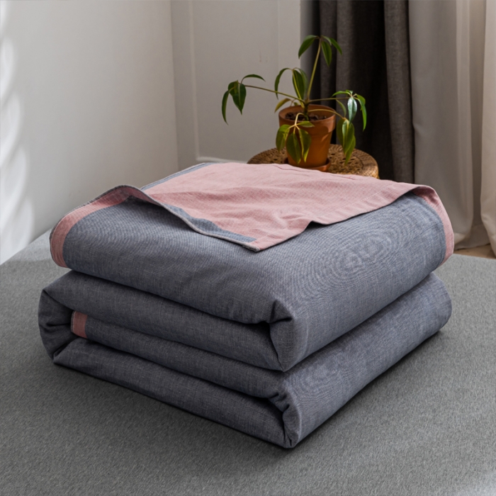 91家纺网 家纺一手货源 找家纺 朴尔 2022年跑量款双层全棉纱布毛巾被 纯真-蓝粉