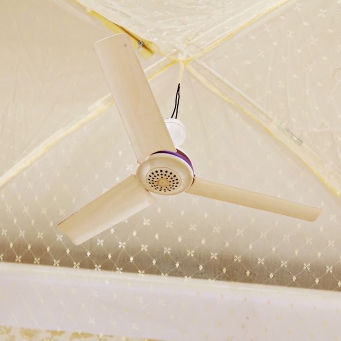 91家纺网 家纺一手货源 找家纺 迷仙巢2022三开门蒙古包蚊帐A13系列爱到永久A13米黄