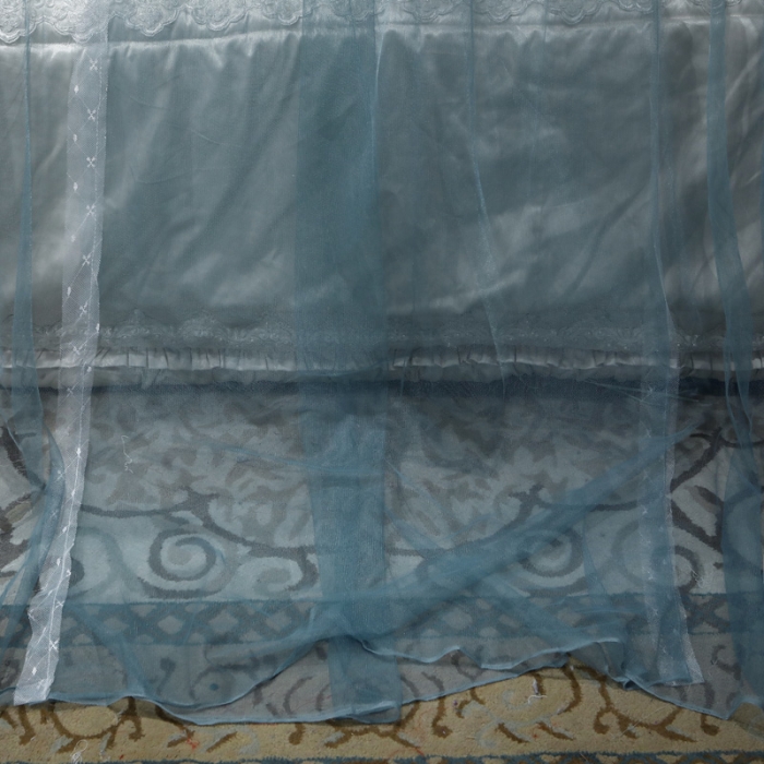 91家纺网 家纺一手货源 找家纺 迷仙巢家纺 新款宫廷三开门落地蚊帐-C70风华绝代孔雀蓝