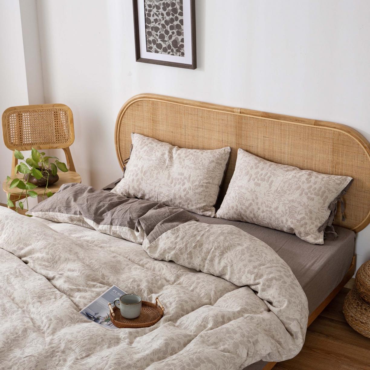 91家纺网 家纺一手货源 找家纺 安莱 2022高端双层纱栀子花色织大提花蝴蝶结工艺款四件套 栀子花浅灰