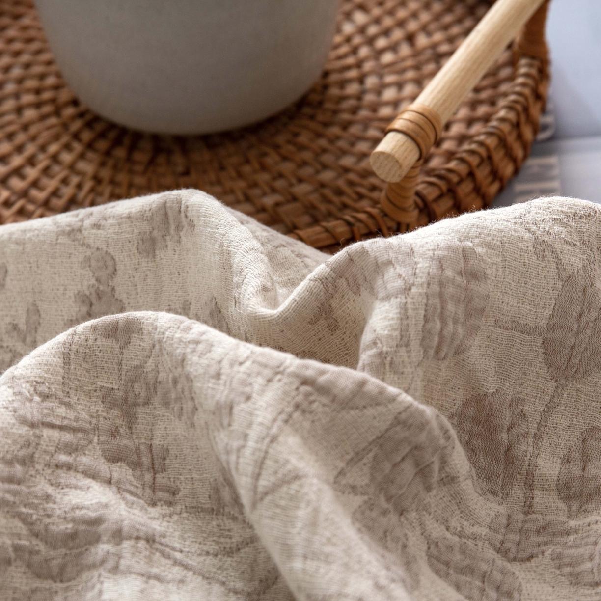 91家纺网 家纺一手货源 找家纺 安莱 2022高端双层纱栀子花色织大提花蝴蝶结工艺款四件套 栀子花浅灰