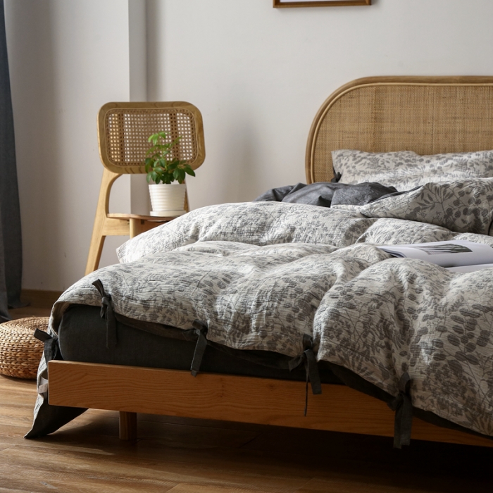 91家纺网 家纺一手货源 找家纺 安莱 2022高端双层纱栀子花色织大提花蝴蝶结工艺款四件套 栀子花深灰