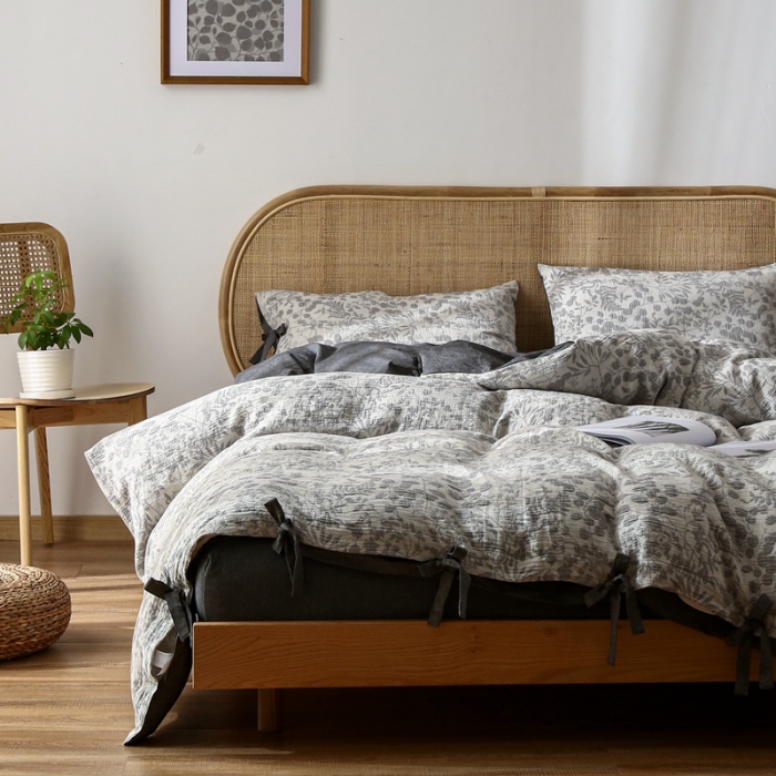 91家纺网 家纺一手货源 找家纺 安莱 2022高端双层纱栀子花色织大提花蝴蝶结工艺款四件套 栀子花深灰