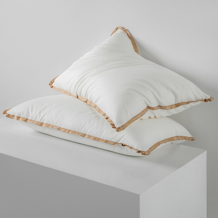 91家纺网 家纺一手货源 找家纺 超矮枕芯低枕软枕家用薄枕护颈超柔枕头男女单人枕头 彩边软枕