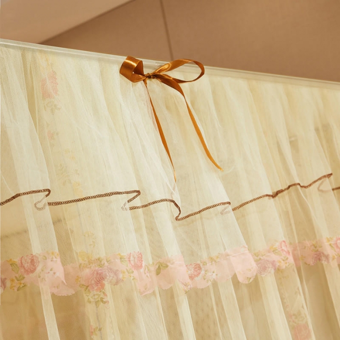 91家纺网 家纺一手货源 找家纺 初心 2025新款落地宫廷蚊帐-粉黛佳人米黄