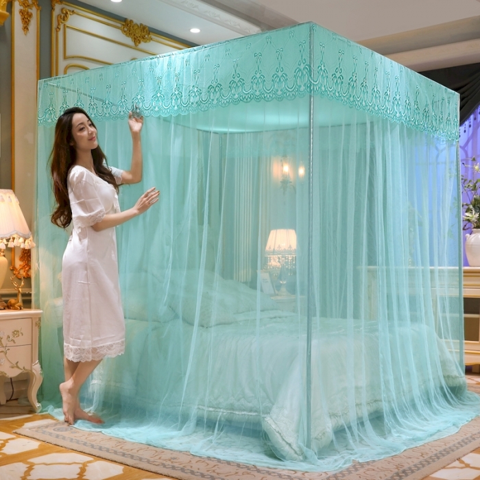 91家纺网 家纺一手货源 找家纺 初心 2025新款三开门防尘顶蚊帐-幸福鹿水绿色