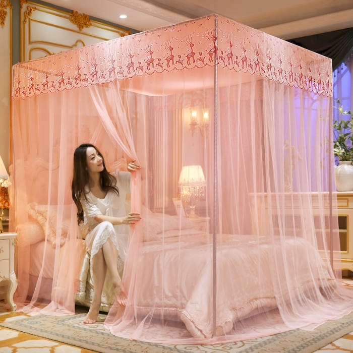 91家纺网 家纺一手货源 找家纺 初心 2025新款三开门防尘顶蚊帐-幸福鹿玉色