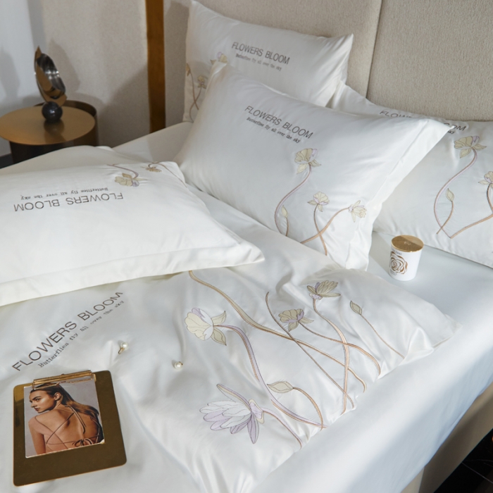 91家纺网 家纺一手货源 找家纺 凡客 2022新款水洗真丝绣花花影系列 花影-珍珠白