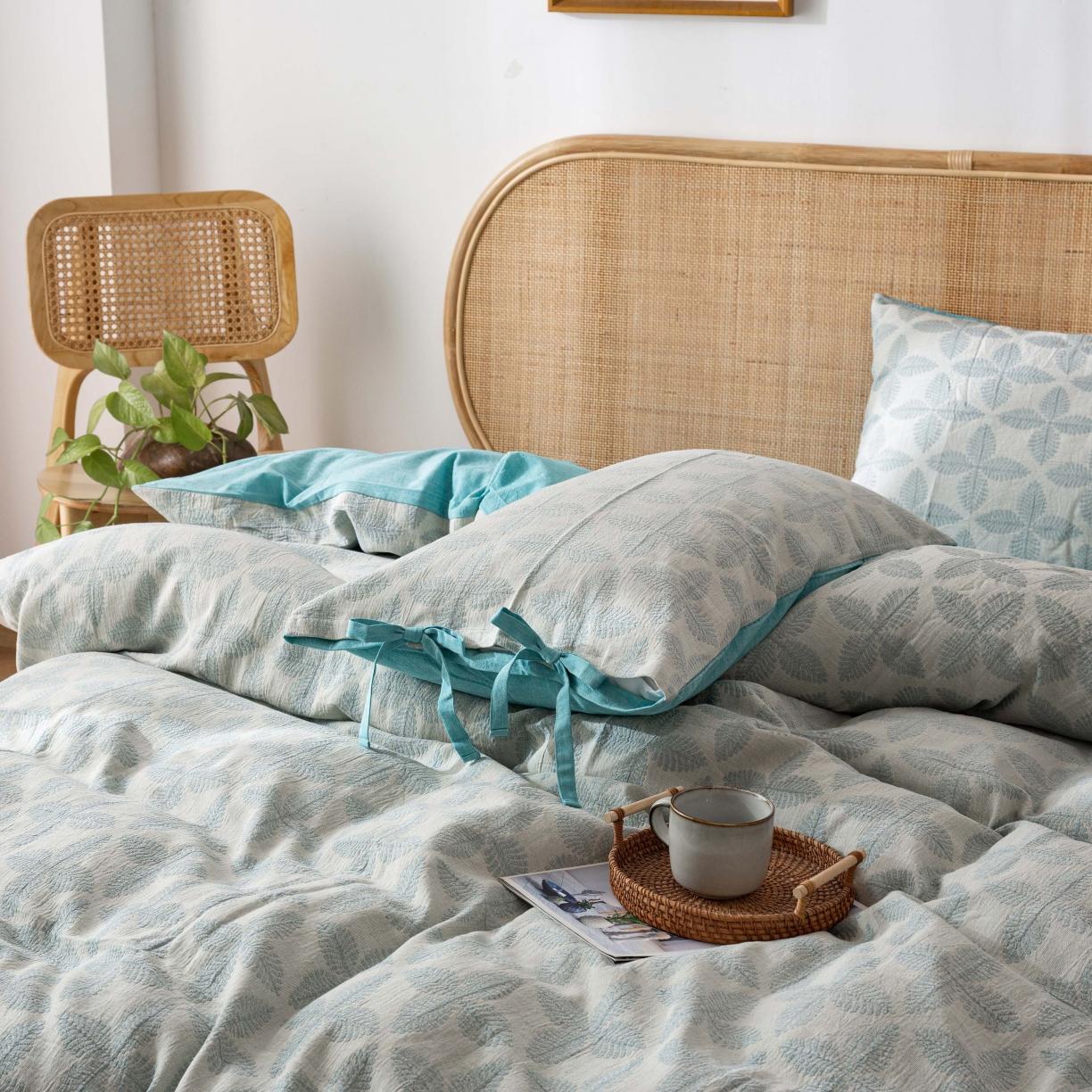 91家纺网 家纺一手货源 找家纺 安莱生活 2022新款双层纱新三色四叶草四件套 蓝青