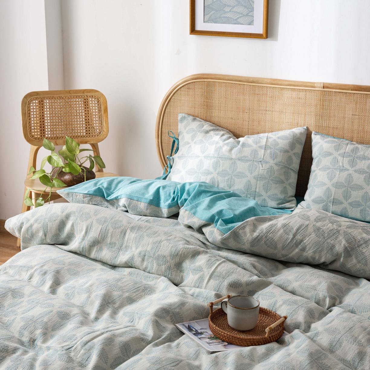 91家纺网 家纺一手货源 找家纺 安莱生活 2022新款双层纱新三色四叶草四件套 蓝青