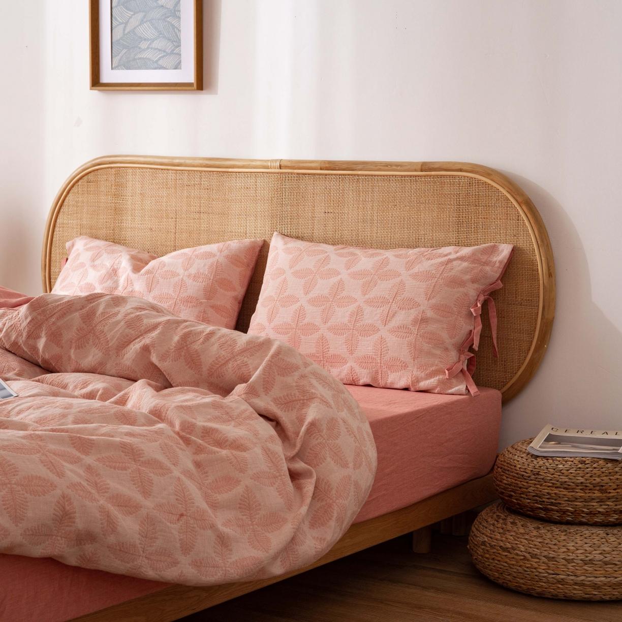 91家纺网 家纺一手货源 找家纺 安莱生活 2022新款双层纱新三色四叶草四件套 嫩粉