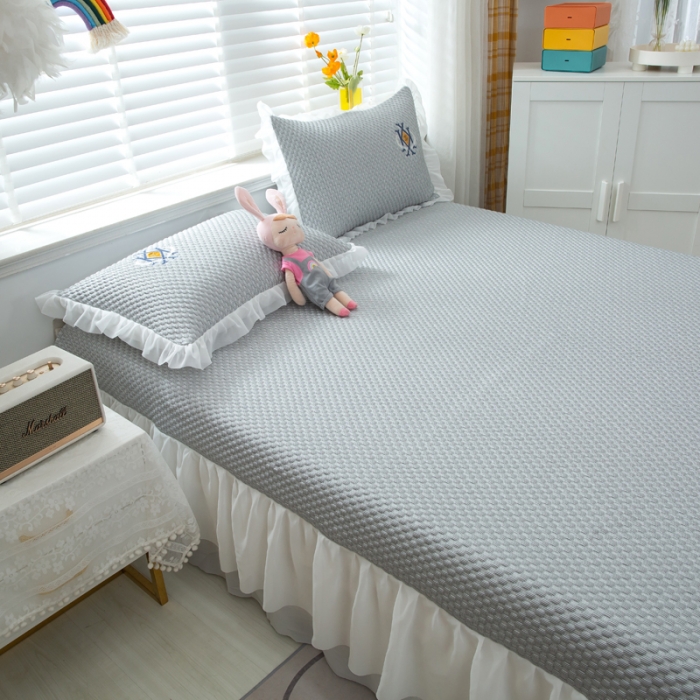 91家纺网 家纺一手货源 找家纺 邦妮 2024新款韩式冰豆墩凉席 雅致灰