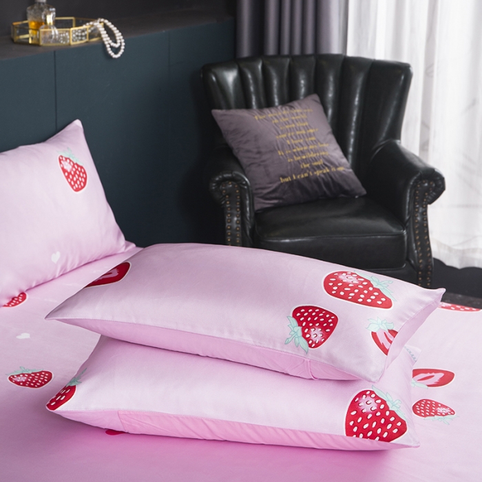 91家纺网 家纺一手货源 找家纺 优姿家纺 2024新款冰丝凉席床裙款 甜心草莓