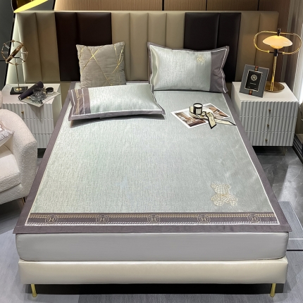 91家纺网 家纺一手货源 找家纺 （总）懒猫 2022新款600D肌理纹绣花凉席