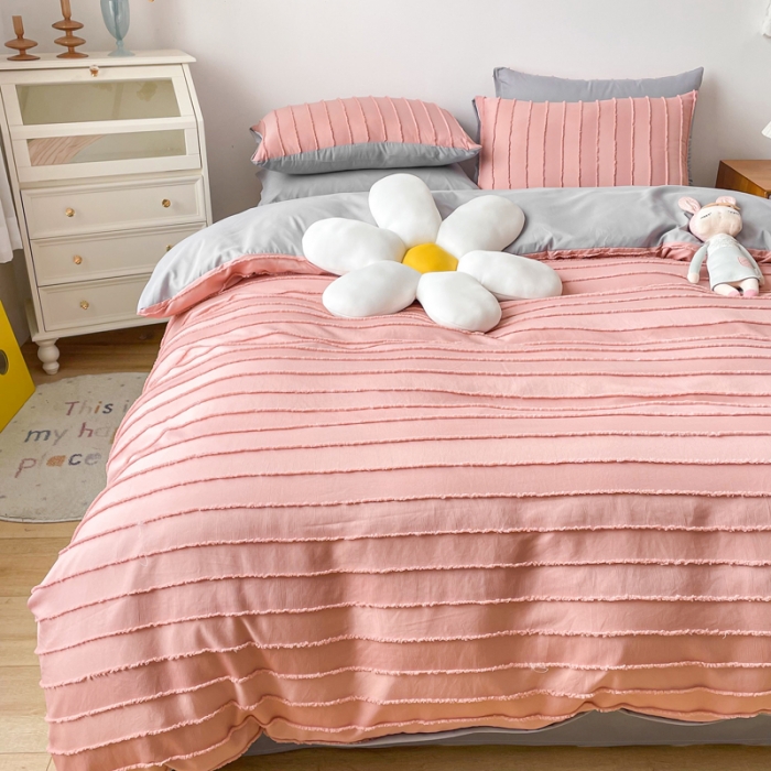 91家纺网 家纺一手货源 找家纺 绒兔兔 2022新款立体横条剪花床单床笠四件套 剪花-豆沙