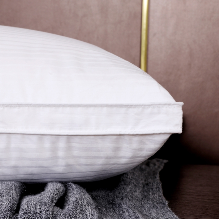 91家纺网 家纺一手货源 找家纺 羽仙子 2023新款100支贡缎提花枕芯三层白色