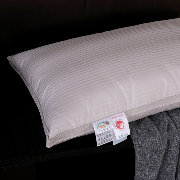 91家纺网 家纺一手货源 找家纺 羽仙子 2023新款100支贡缎提花枕芯三层灰色