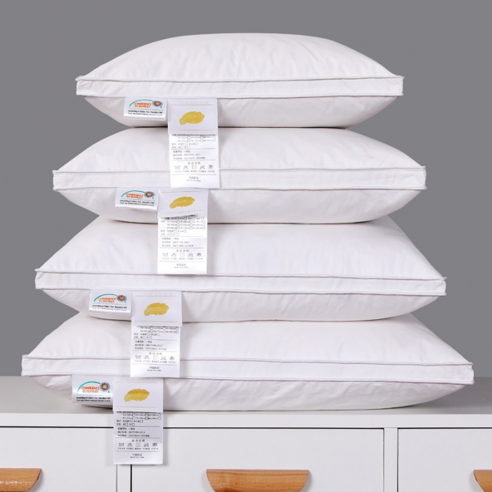 91家纺网 家纺一手货源 找家纺 羽仙子 2023新款宽边抱枕 白色