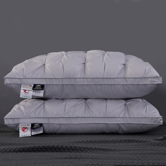 91家纺网 家纺一手货源 找家纺 羽仙子 2023新款扭花款80支柔赛丝三层枕芯灰色