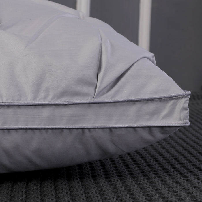 91家纺网 家纺一手货源 找家纺 羽仙子 2023新款扭花款80支柔赛丝三层枕芯灰色