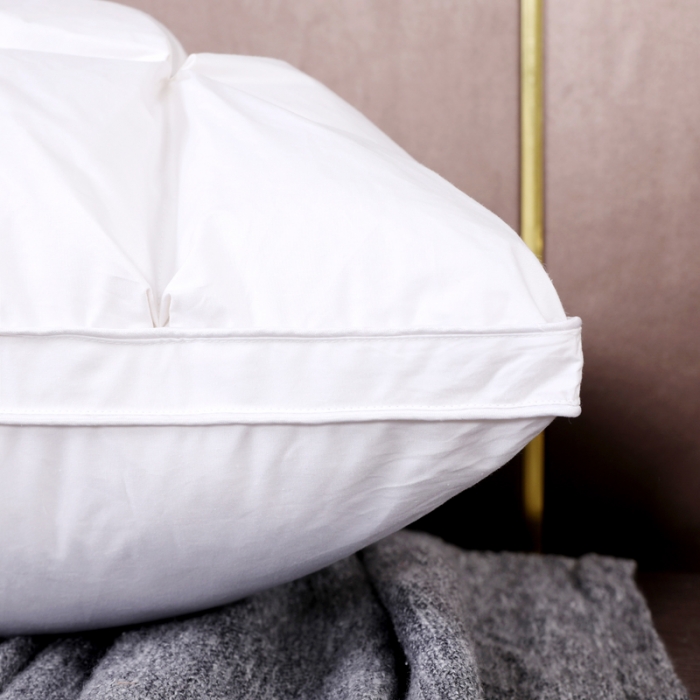 91家纺网 家纺一手货源 找家纺 羽仙子 2023新款全棉防雨布24格面包款枕芯白色