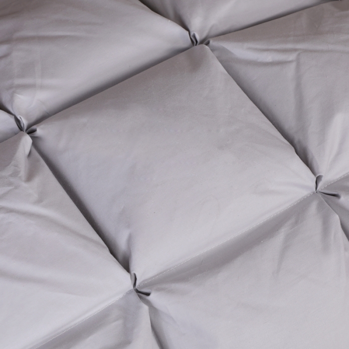 91家纺网 家纺一手货源 找家纺 羽仙子 2023新款全棉防雨布24格面包款枕芯灰色