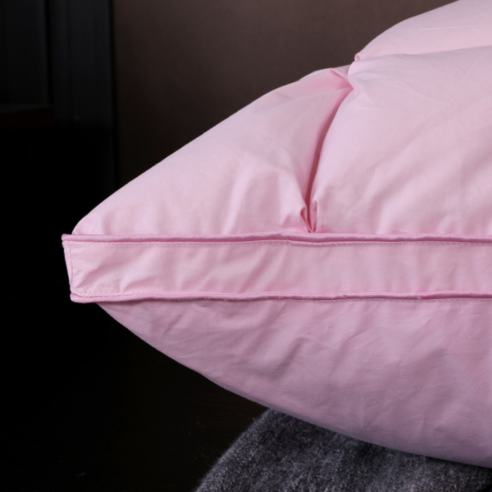 91家纺网 家纺一手货源 找家纺 羽仙子 2023新款全棉防雨布24格面包款枕芯粉色