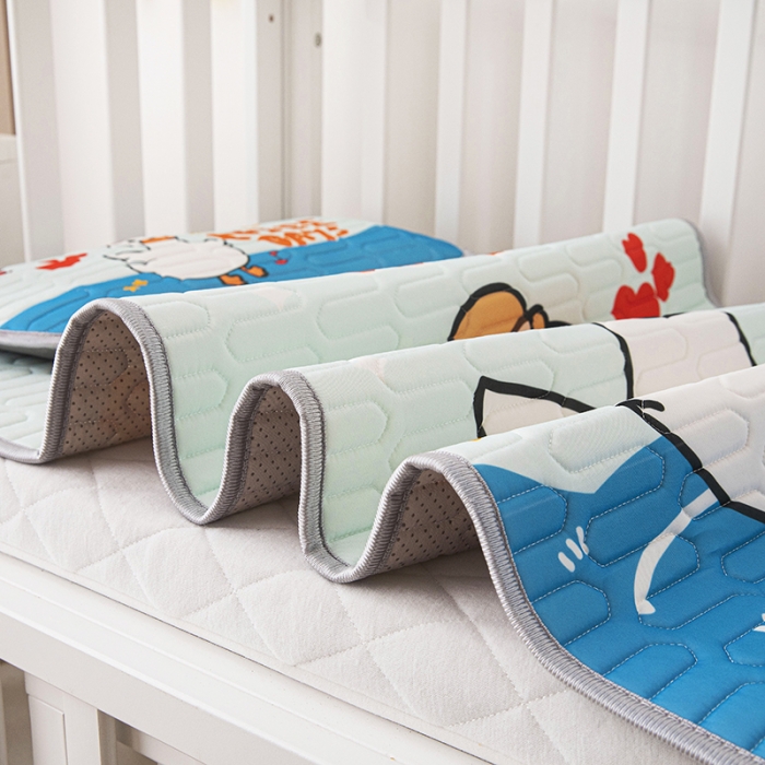 91家纺网 家纺一手货源 找家纺 小芽家居 2024新款儿童乳胶凉席卡通大白歌唱家