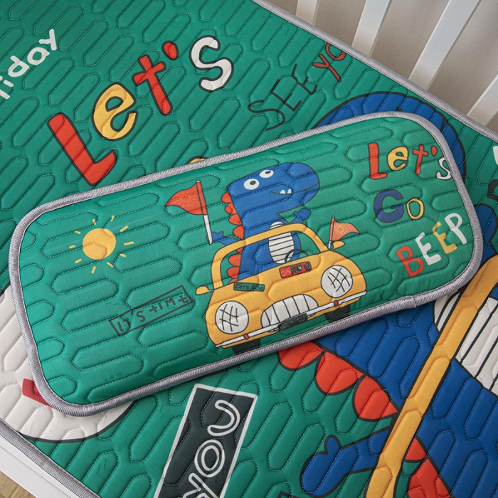 91家纺网 家纺一手货源 找家纺 小芽家居 2024新款儿童乳胶凉席卡通汽车恐龙