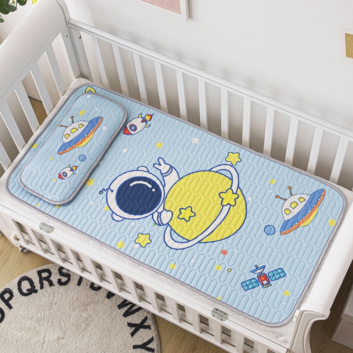 91家纺网 家纺一手货源 找家纺 小芽家居 2024新款儿童乳胶凉席卡通宇宙飞船