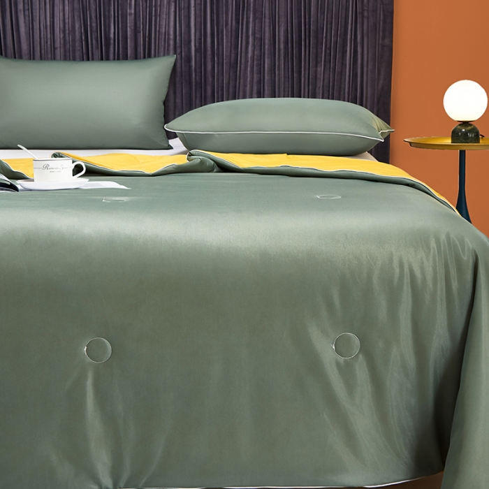 91家纺网 家纺一手货源 找家纺 安哆啦 2022新款A类冰淇淋凉感丝夏被 竹青色+亮黄