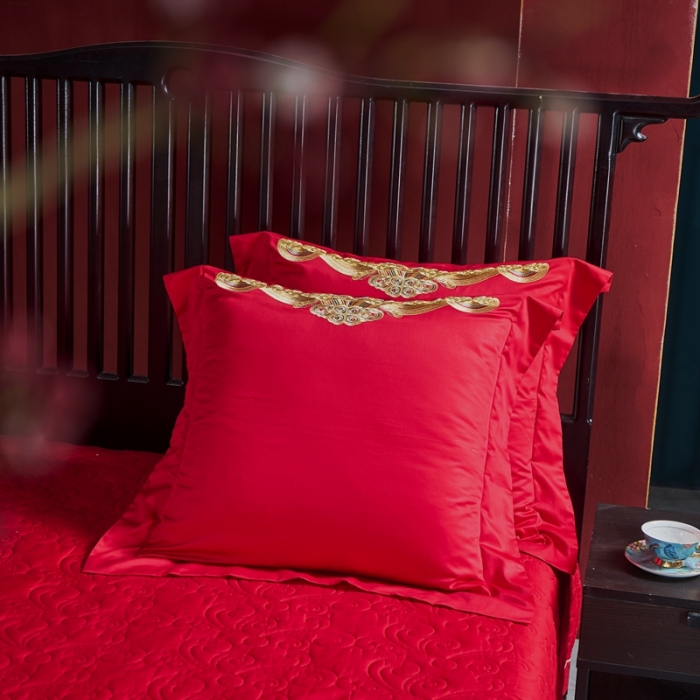 91家纺网 家纺一手货源 找家纺 高大尚2022新品40s全工艺喷气纯棉婚庆套件龙凤喜开颜-金