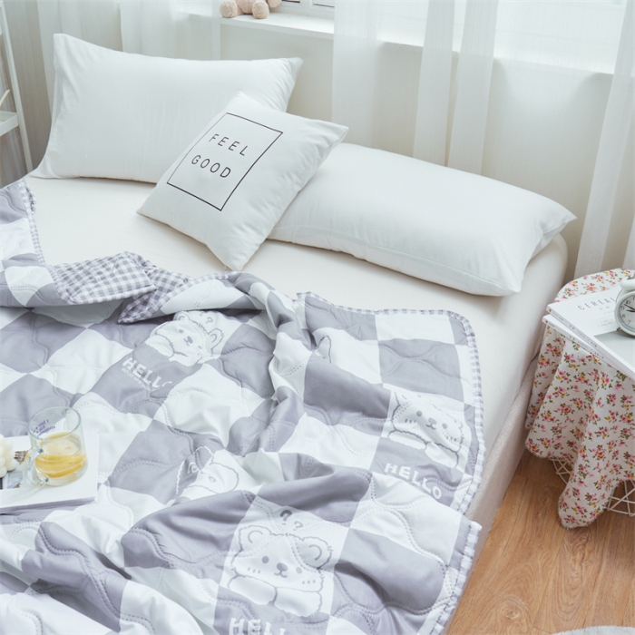 91家纺网 家纺一手货源 找家纺 畅销被业 2024新款海藻棉夏被 小可爱