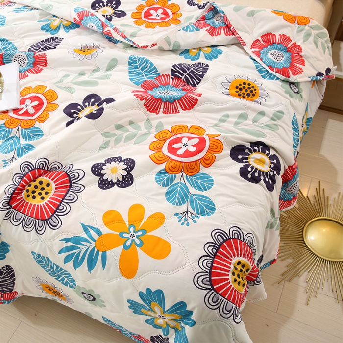 91家纺网 家纺一手货源 找家纺 畅销被业 2024新款海藻棉夏被 溢彩时光