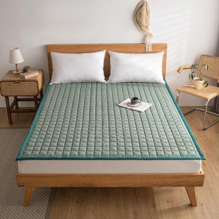 91家纺网 家纺一手货源 找家纺 东宇 2022新款A类全棉色织水洗棉夹棉床垫 绿